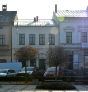 Muzeum w Kętach - budynek widziany z Rynku